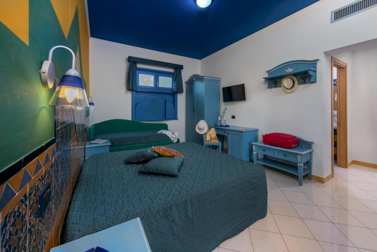 Hotel Ristorante Mediterraneo Faro Σαν Βίτο λο Κάπο Εξωτερικό φωτογραφία
